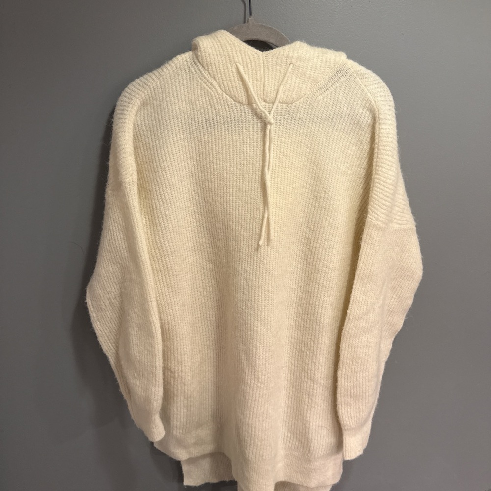Ganni Women’s Off-White Sweater
